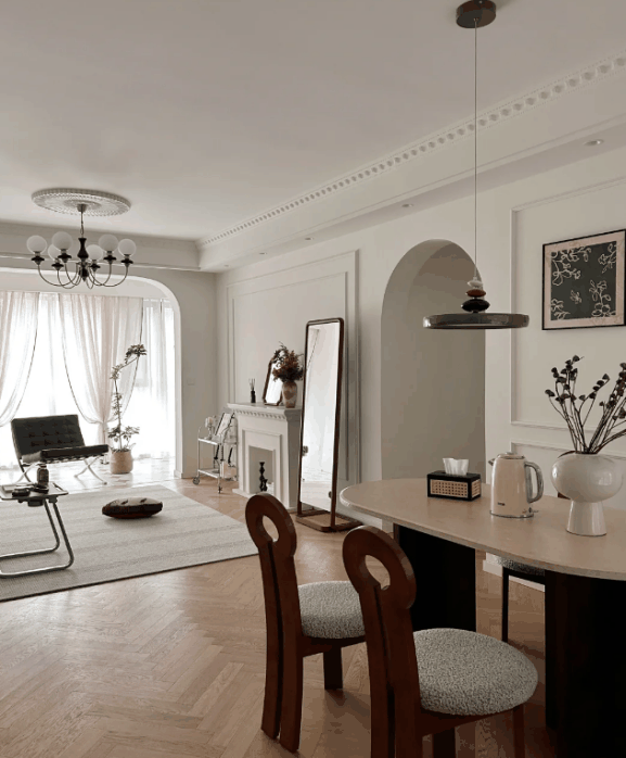 Light French style
