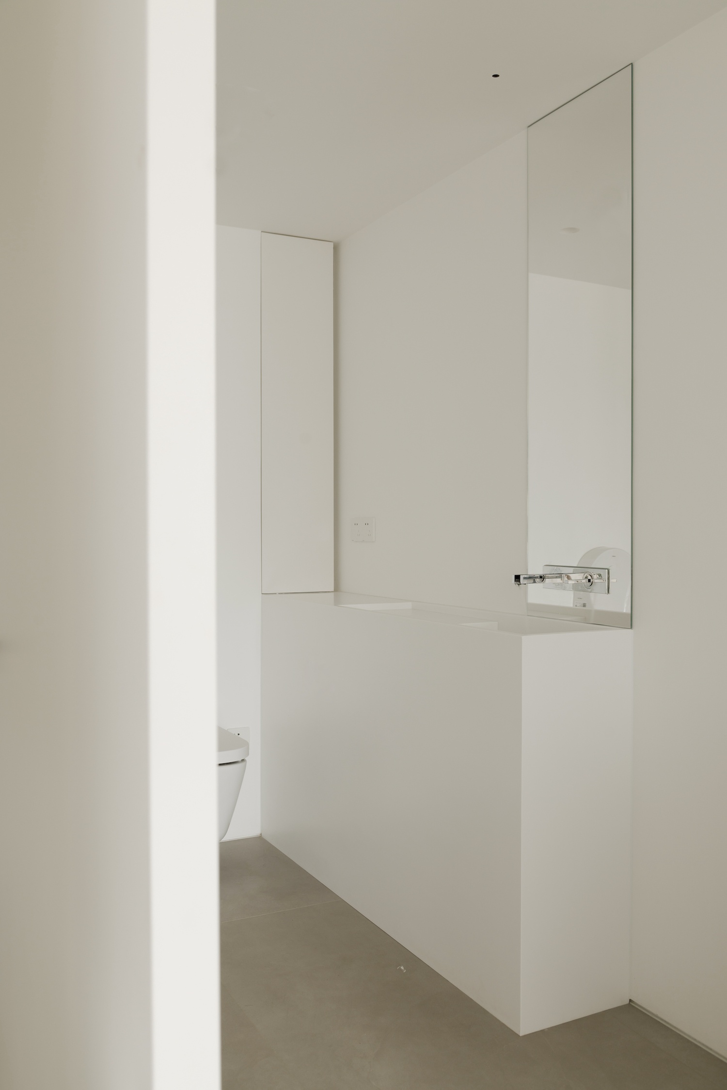 A 270-square-meter flat apartment in Beijing