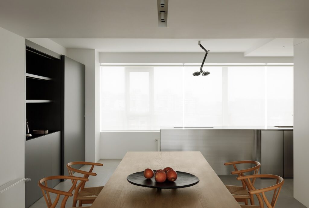 A 270-square-meter flat apartment in Beijing