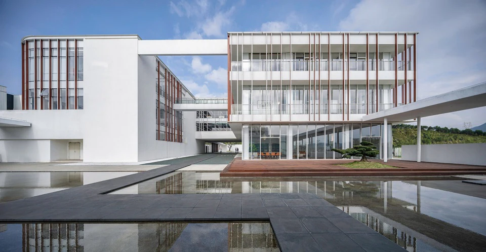 HOMESEE Guangdong Industrial Park Architecture Design Case 019 architecture case image 02