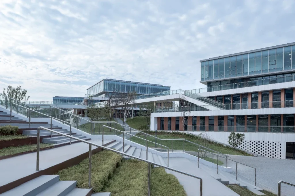 HOMESEE Quzhou Industrial Park Architecture Design Case 043