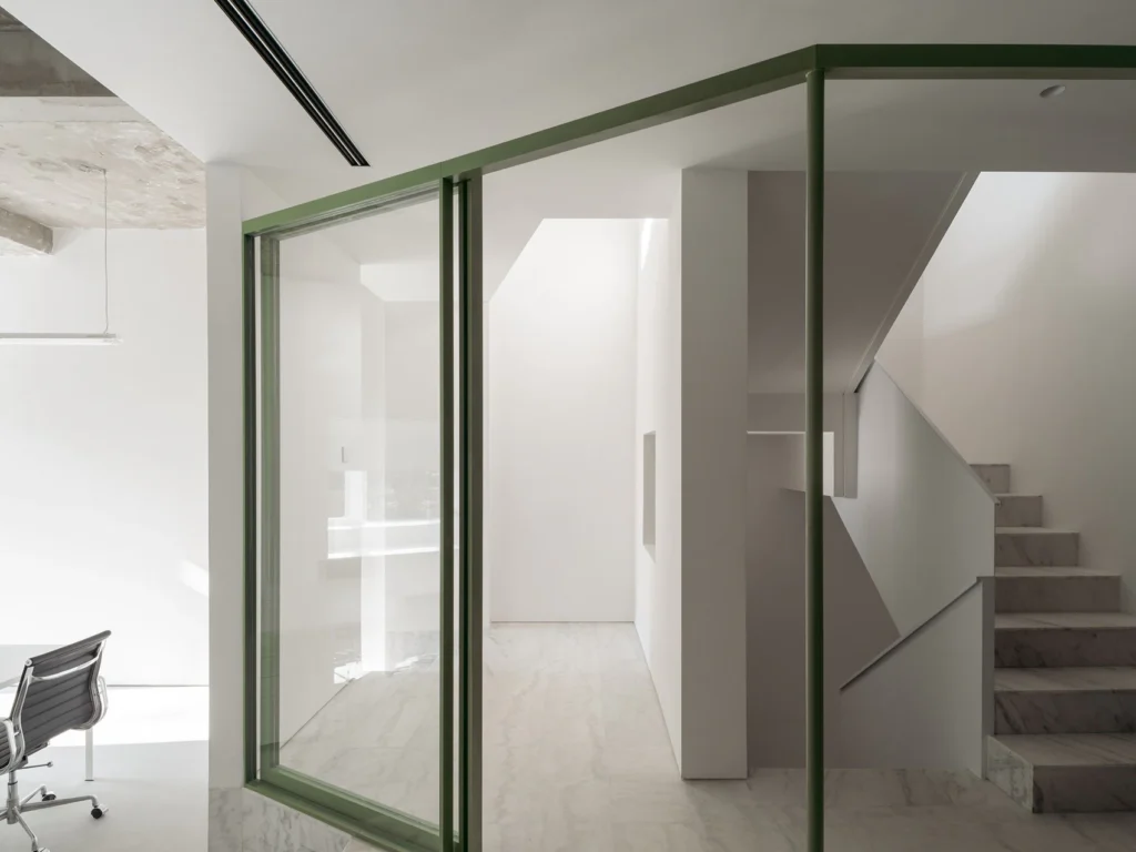 HOMESEE Shanghai Office Workspace Interior Design