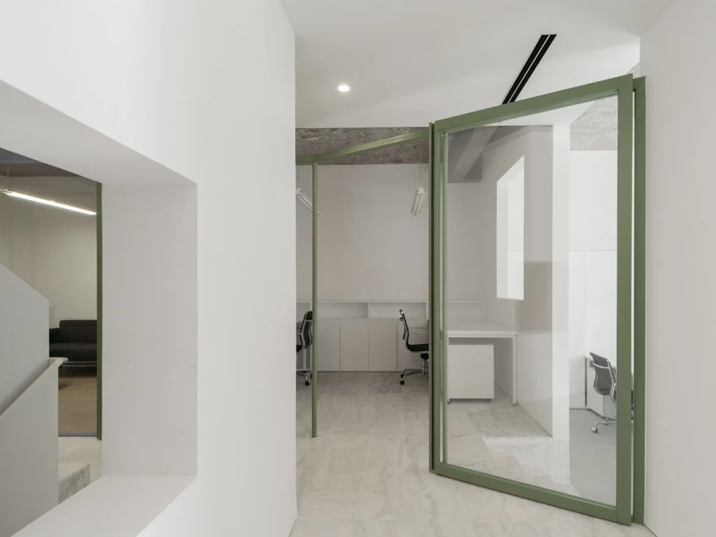 HOMESEE Shanghai Office Workspace Interior Design office interior case image 05