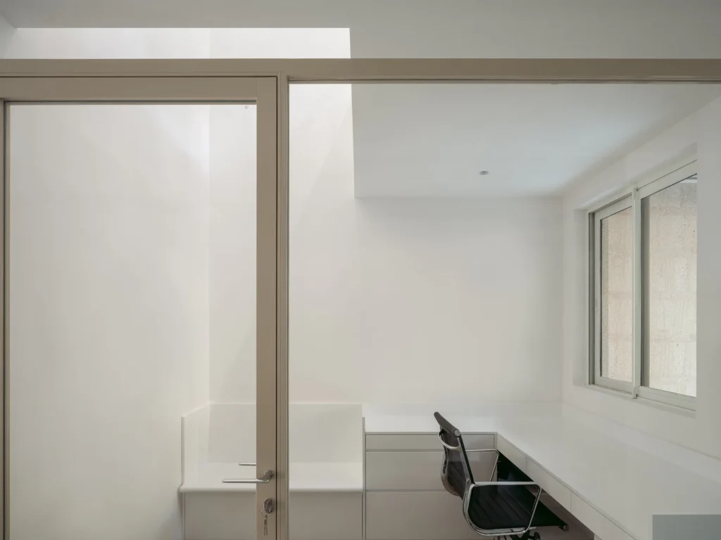 HOMESEE Shanghai Office Workspace Interior Design office interior case image 07