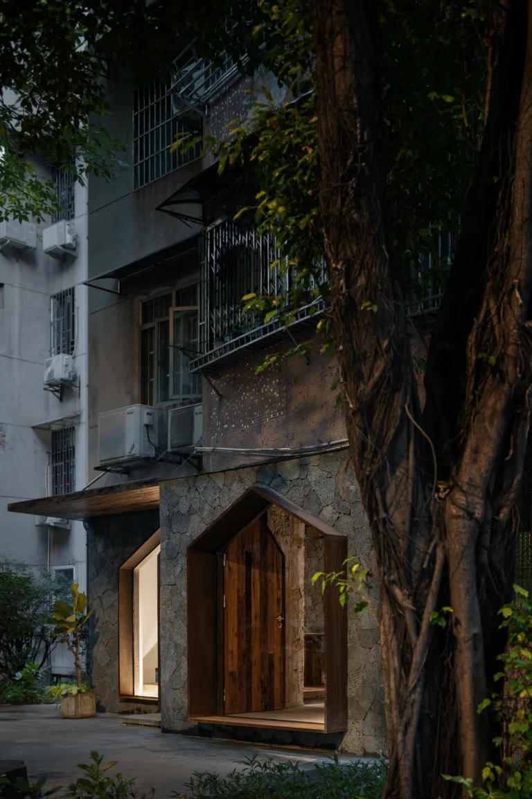 HOMESEE Design Studio Interior Design