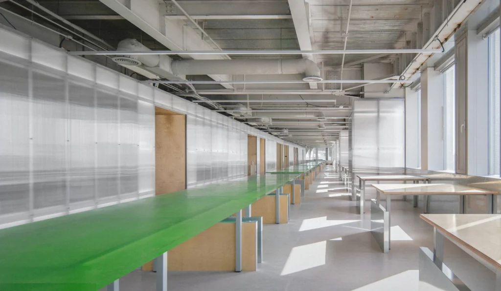 HOMESEE XRZlux Office Plaza Interior Design