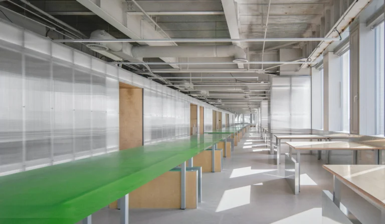 HOMESEE XRZlux Office Plaza Interior Design