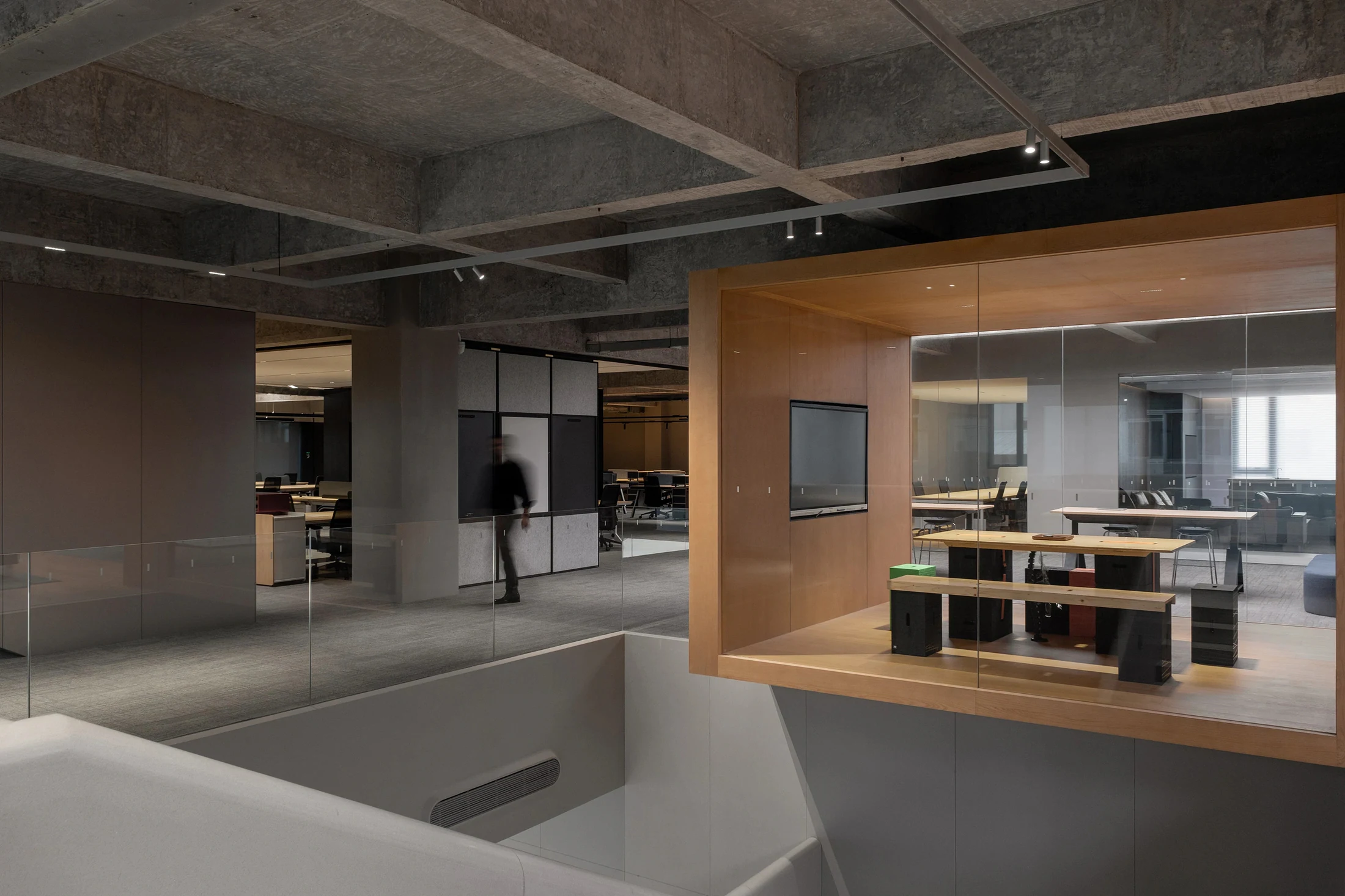 HOMESEE KCLIGHTING New Office Interior Design office interior case image 03