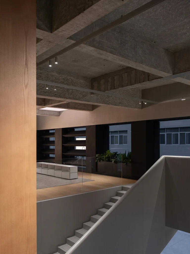 HOMESEE KCLIGHTING New Office Interior Design office interior case image 07