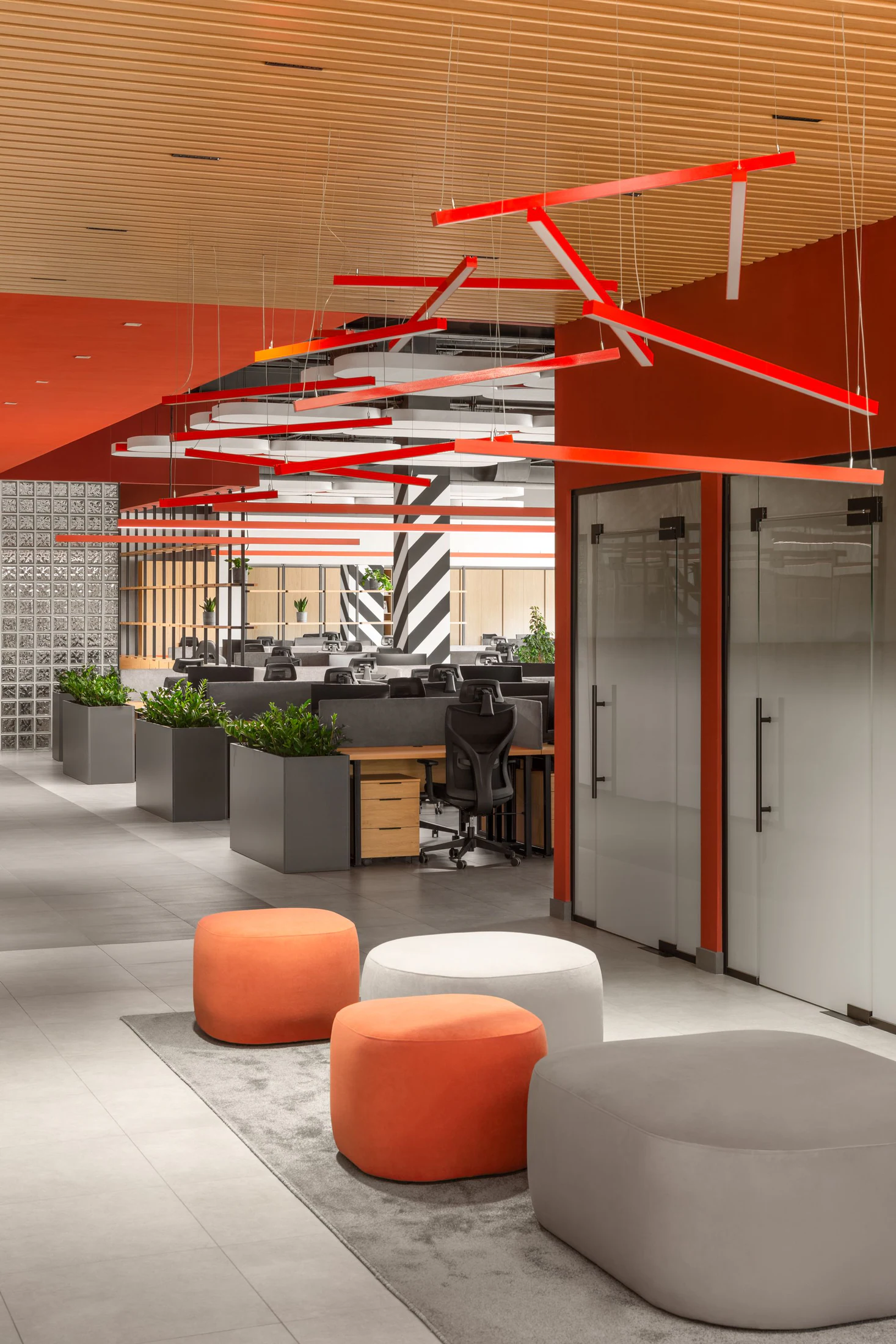 HOMESEE Allur Office Workspace Interior Design office interior case image 08