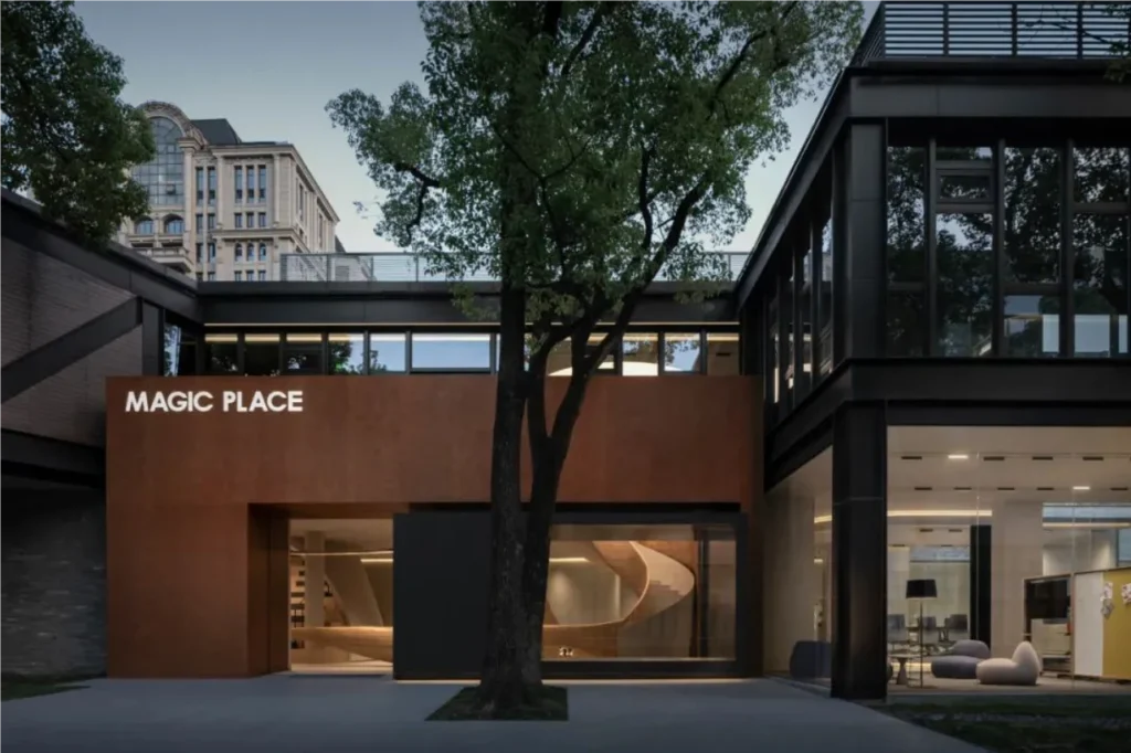 HOMESEE Shanghai 2100 sqm Office Workspace Interior Design office interior case image 04