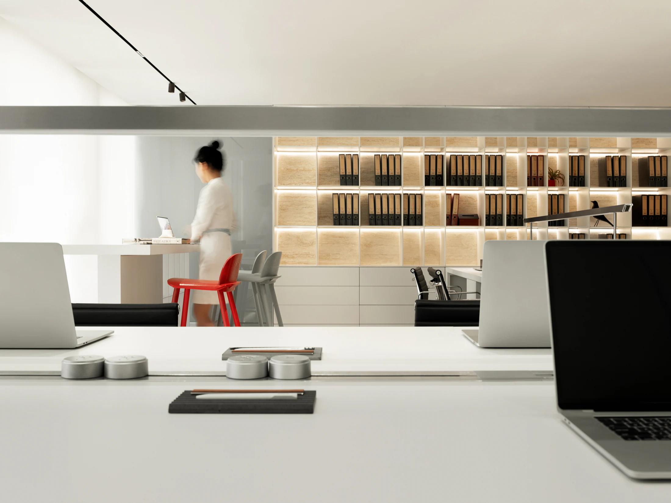 HOMESEE LOFT Workspace Interior Design office interior case image 08