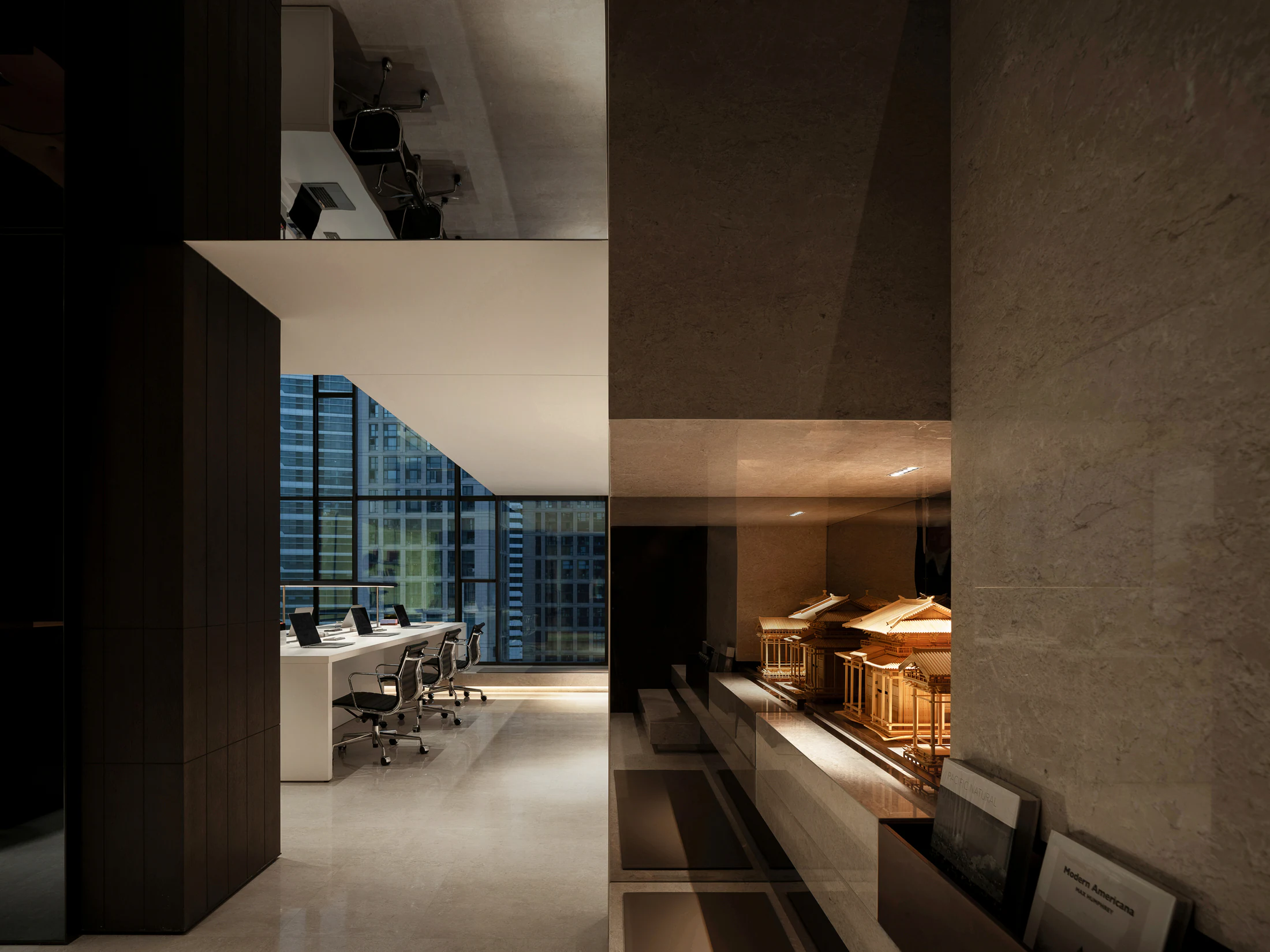 HOMESEE LOFT Workspace Interior Design office interior case image 10