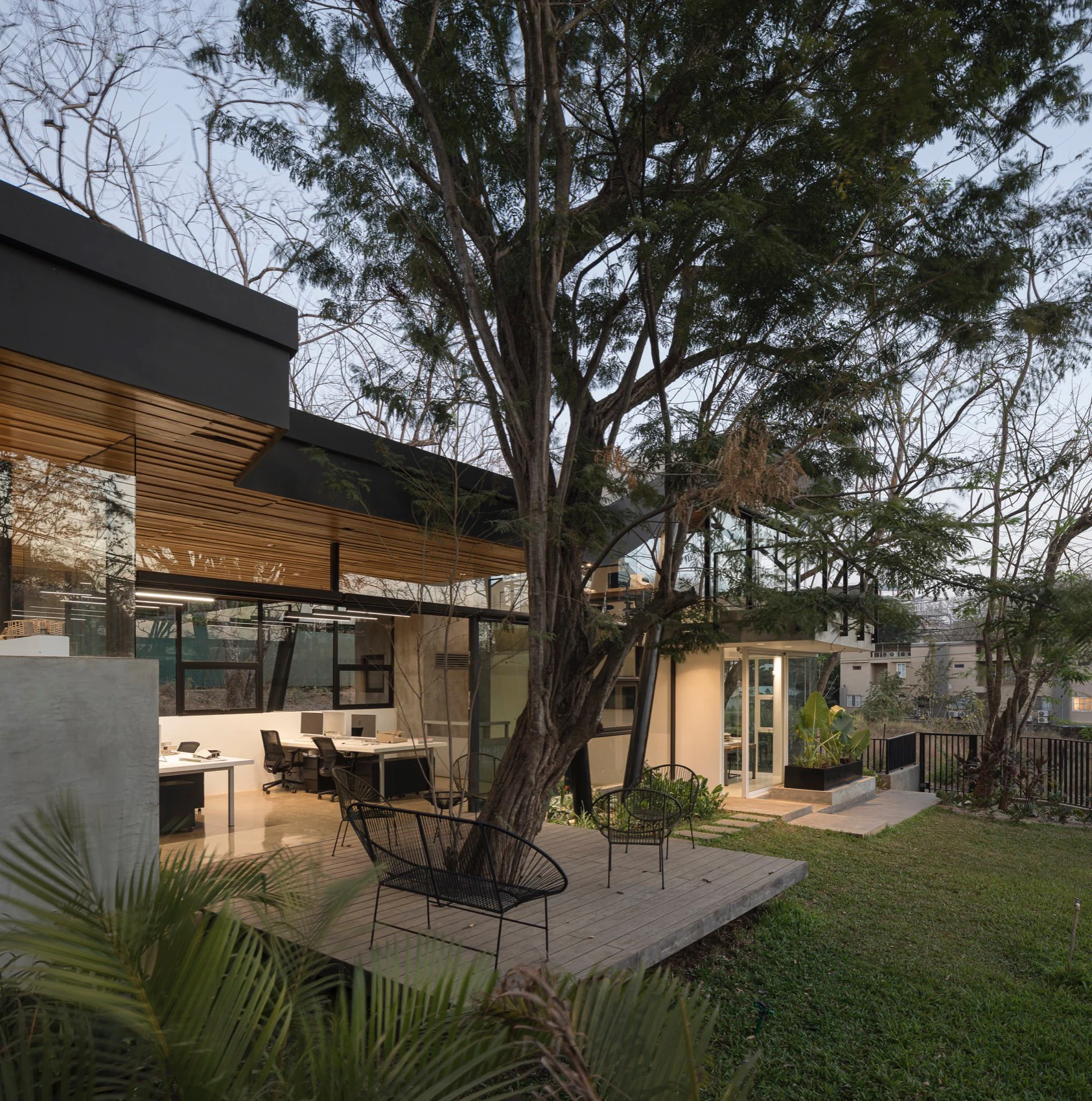 HOMESEE Costa Rica LSD Headquarters Interior Design office interior case image 05