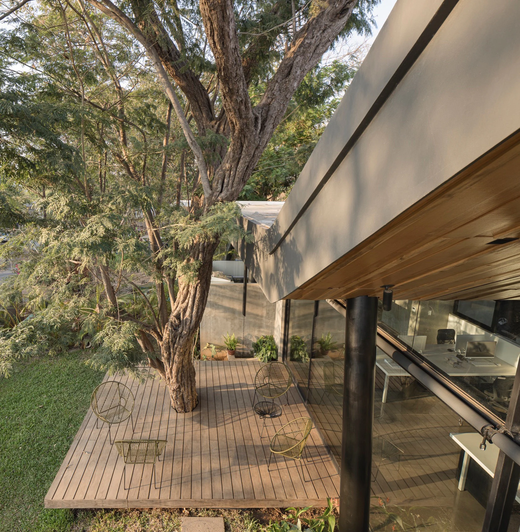 HOMESEE Costa Rica LSD Headquarters Interior Design office interior case image 10