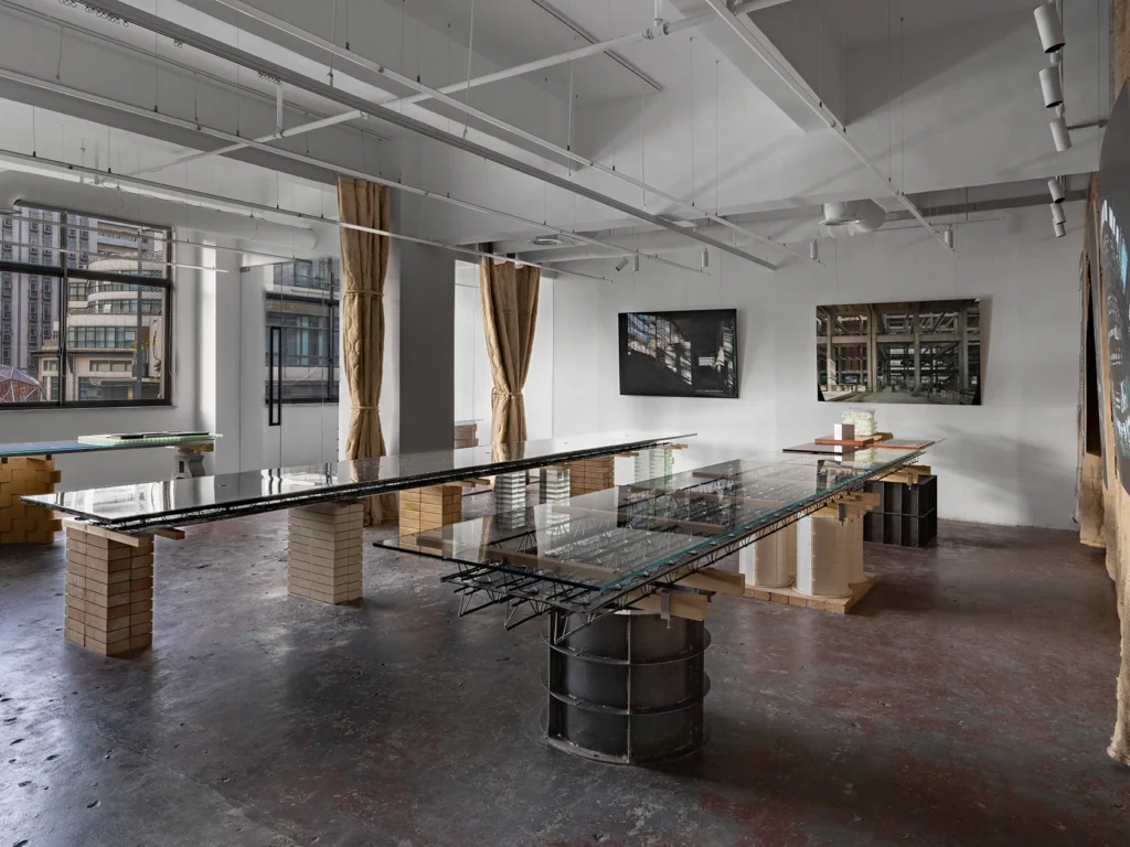 HOMESEE Shanghai SpActrum Office Workspace Interior Design