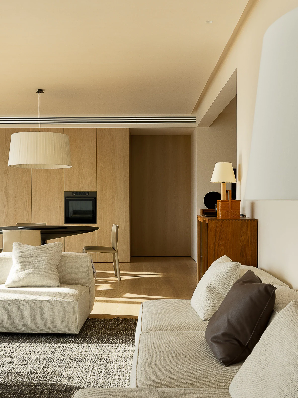 HOMESEE Sunward Natural Wood Residence Interior Design Natural Wood Interior Design case image 04