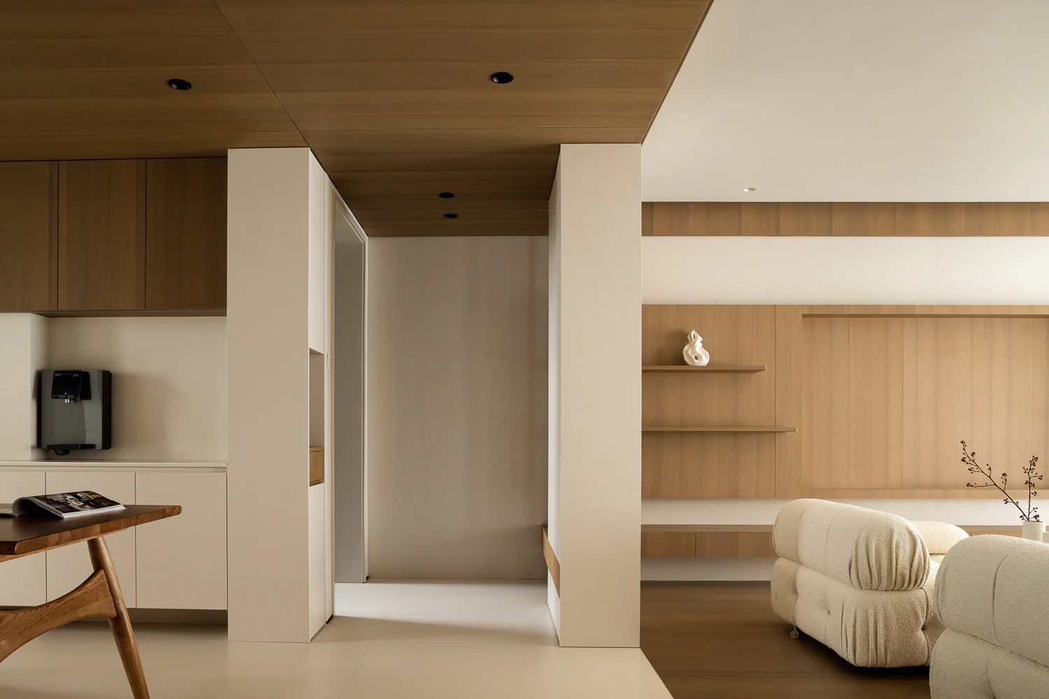 HOMESEE Wandering Wood Natural Residence Interior Design Natural Wood Interior Design case image 04