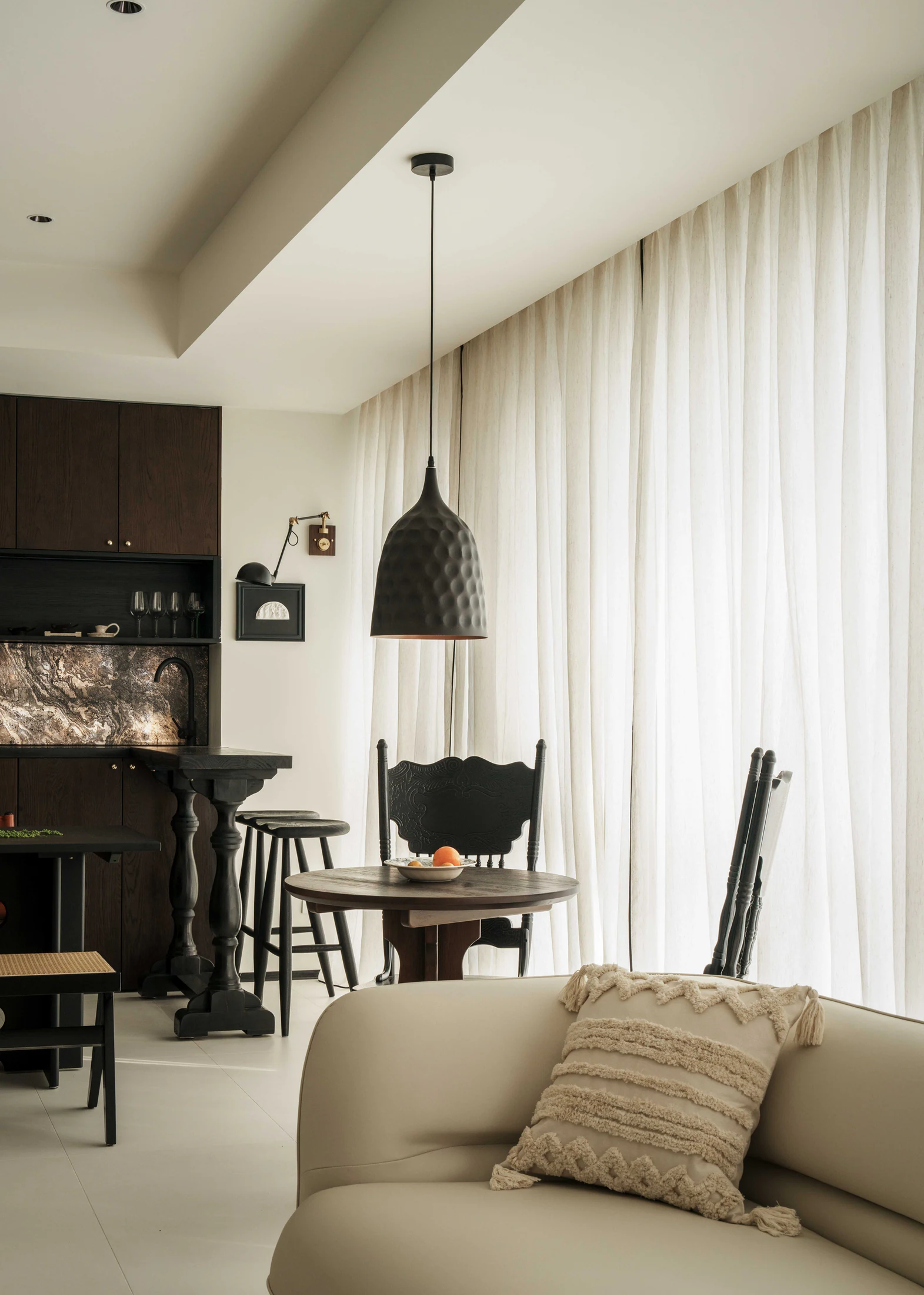 HOMESEE Baileys French Residence Interior Design French Interior Design case image 03