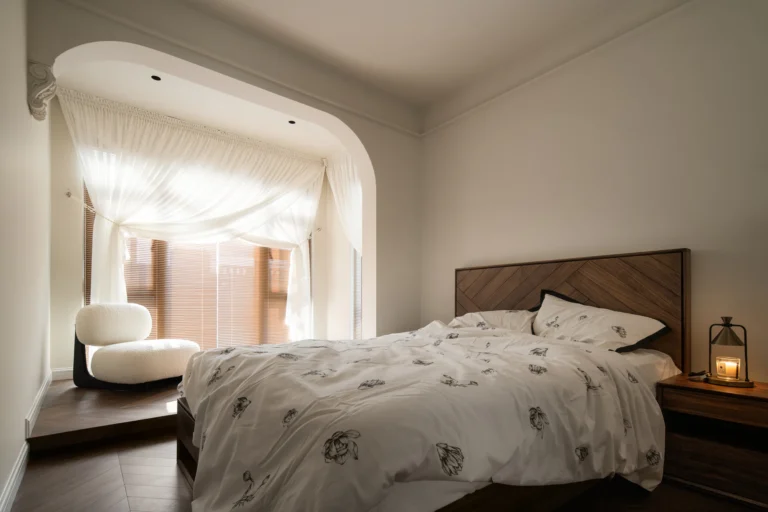 HOMESEE Char French Residence Interior Design