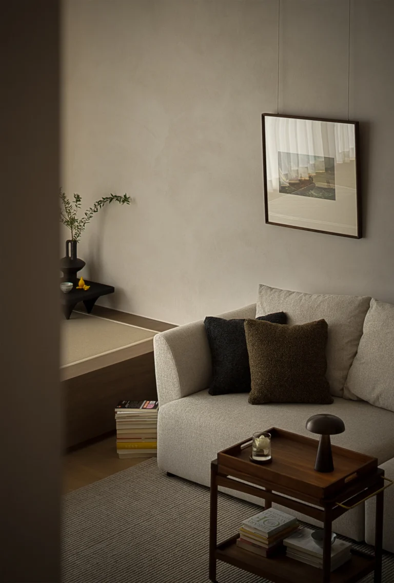 HOMESEE Power of Silence Mid-Century Modern Residence