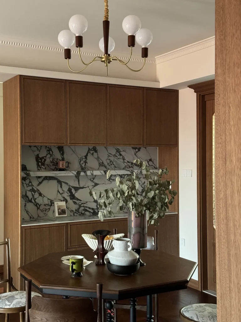 HOMESEE Senior-Friendly Mid-Century Modern Residence Interior Design Mid-Century Modern Interior Design case image 05