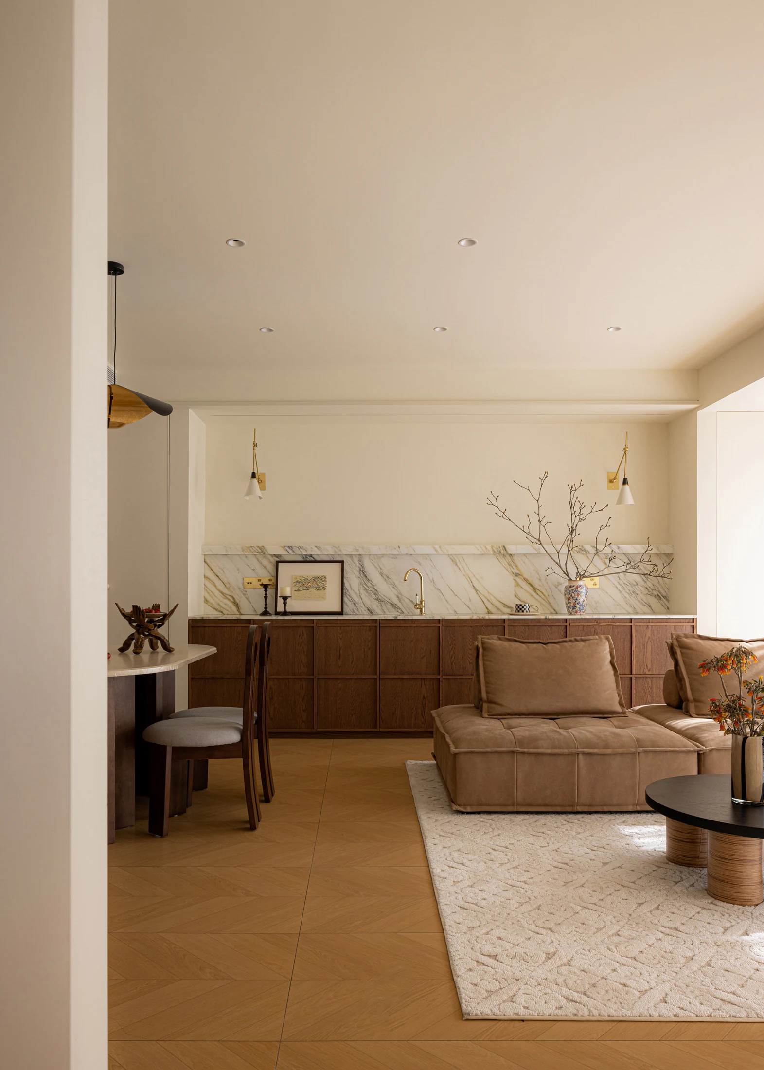 HOMESEE Slow Living Mid-Century Modern Residence Interior Design Mid-Century Modern Interior Design case image 03