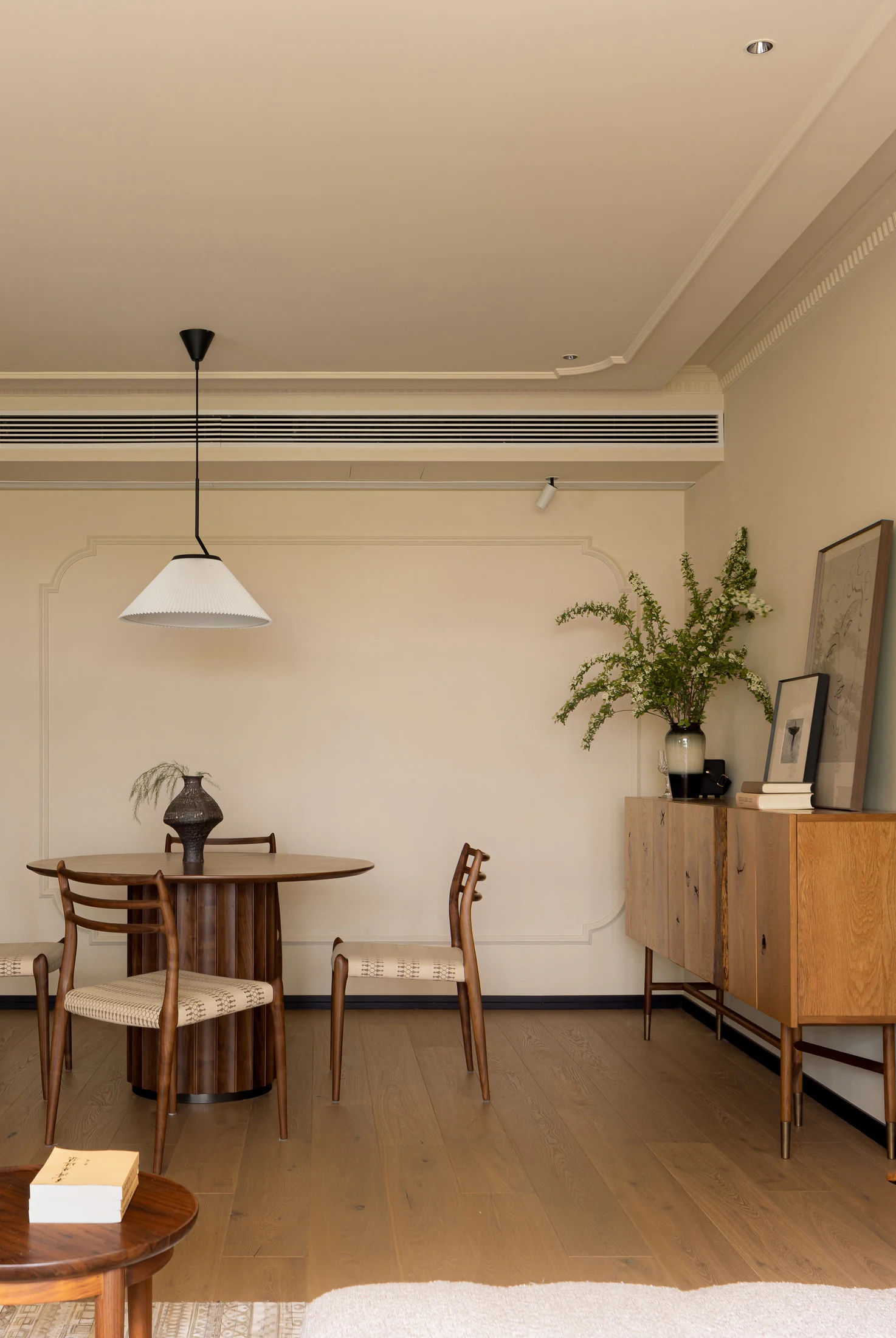 HOMESEE Nanyang Holiday Mid-Century Modern Residence Mid-Century Modern Interior Design case image 06