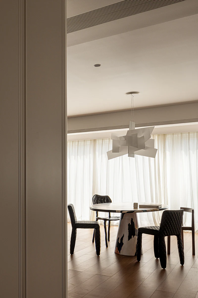 HOMESEE Residential Gallery Large Apartment Interior Design Large Apartment Interior Design case image 10