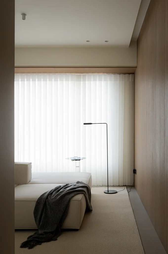 HOMESEE River View Wood Small Apartment Interior Design Small Apartment Interior Design case image 05