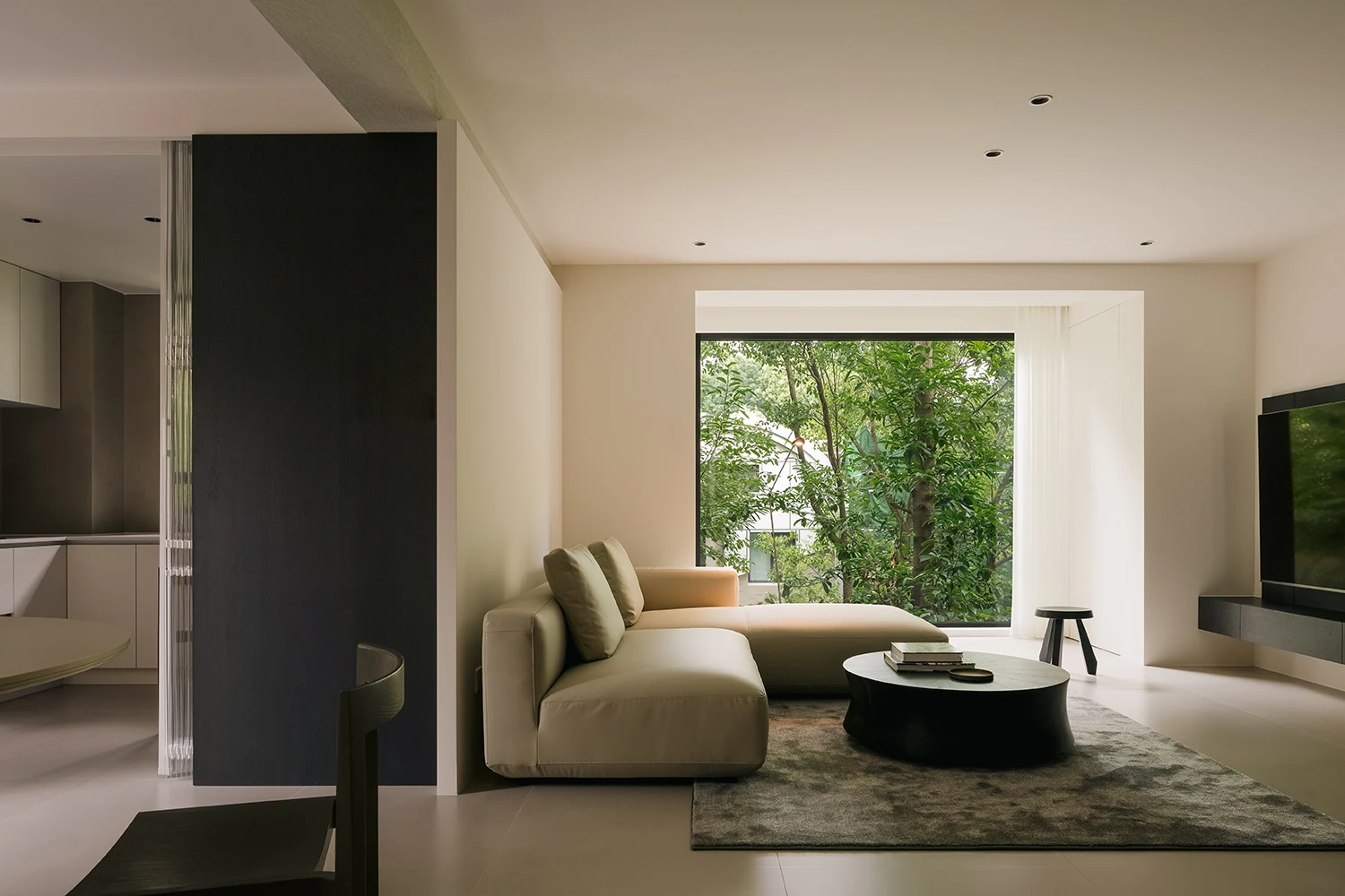 HOMESEE Urban Retreat Modern Simple Residence interior design case image 03