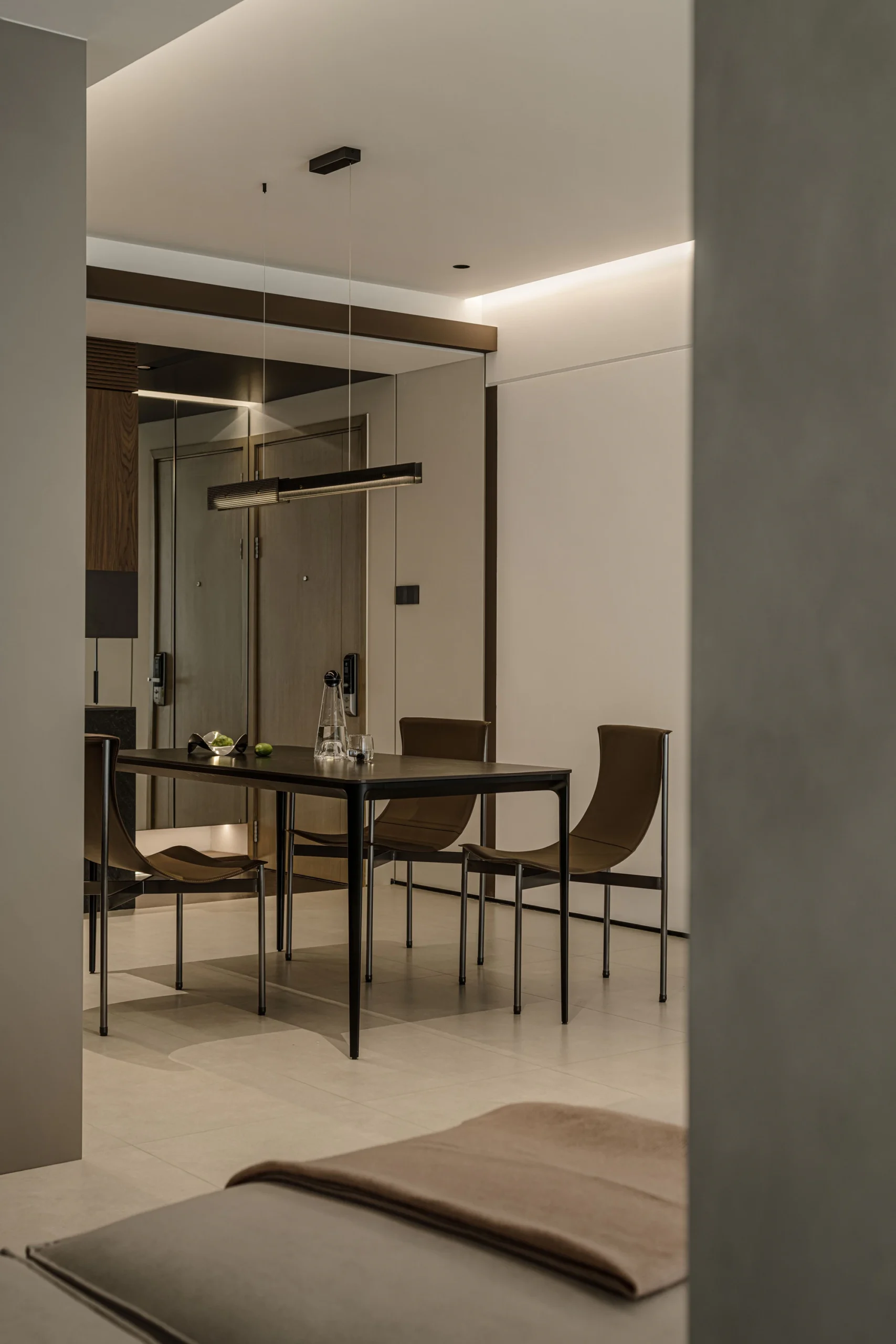 HOMESEE Quiet Corner Modern Simple Residence interior design case image 02