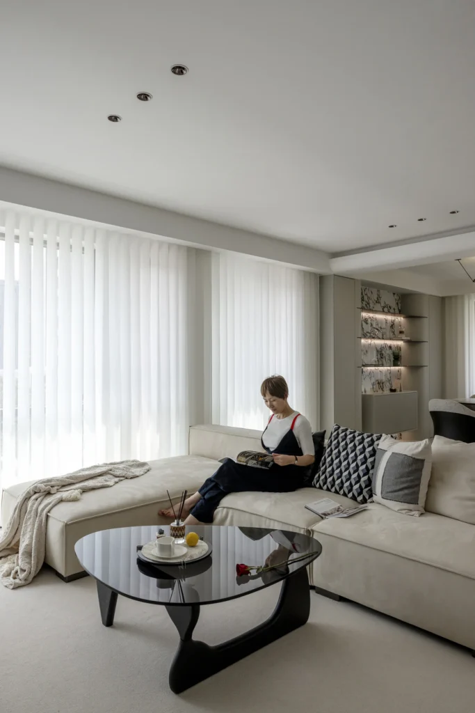 HOMESEE Yiwu Yuefu 140 sqm Modern Simple Residence interior design case image 02