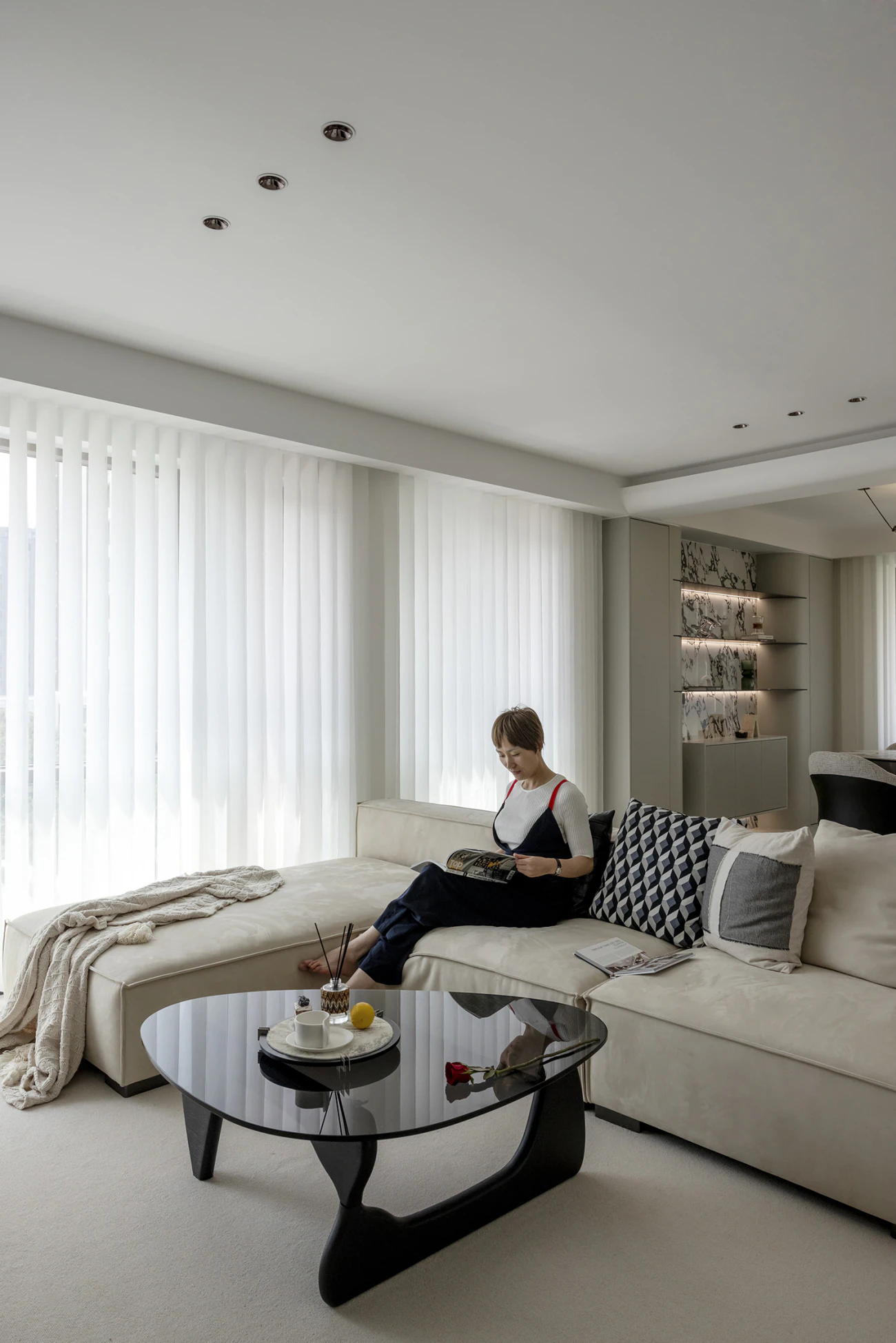 HOMESEE Yiwu Yuefu 140 sqm Modern Simple Residence interior design case image 02