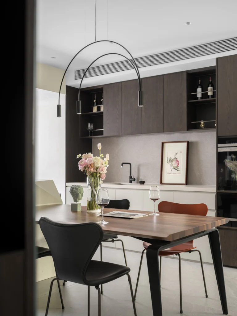 HOMESEE Yuanzhong Fenghua Garden Modern Simple Residence