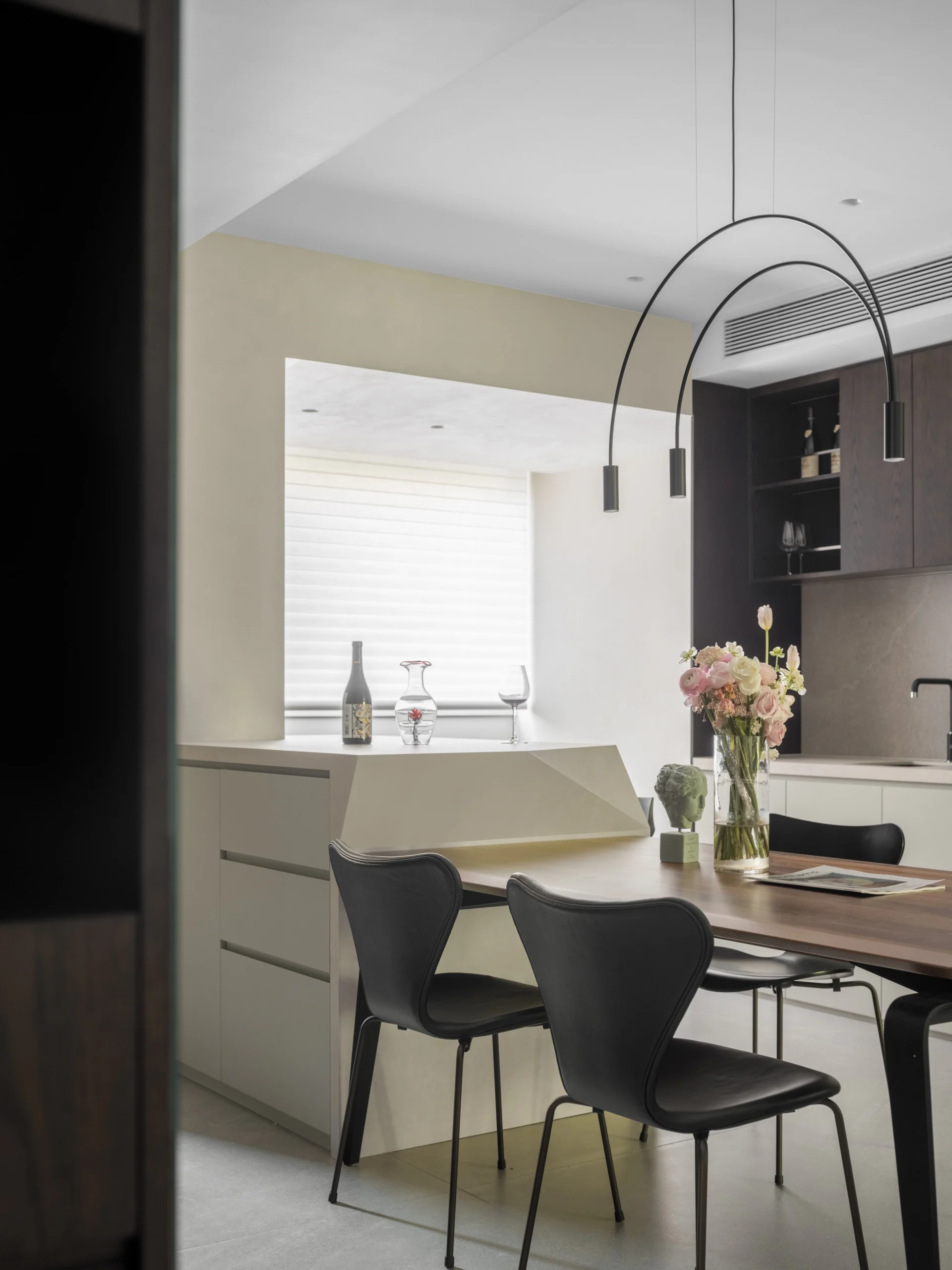 HOMESEE Yuanzhong Fenghua Garden Modern Simple Residence interior design case image 05
